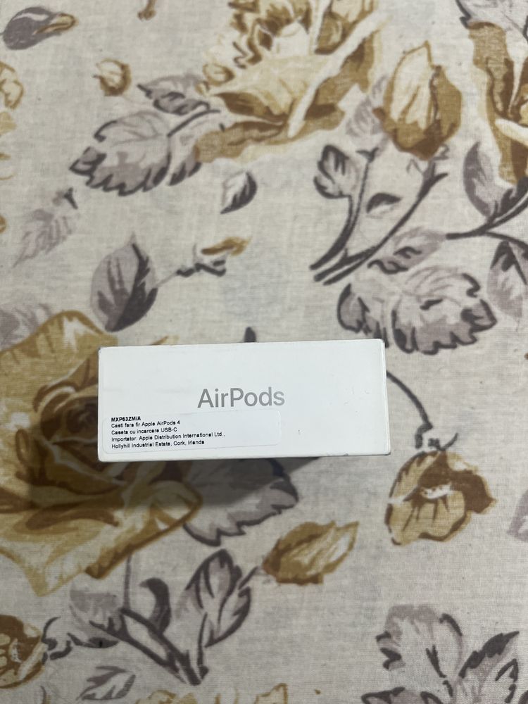 Căști Airpods 4 apple iStyle