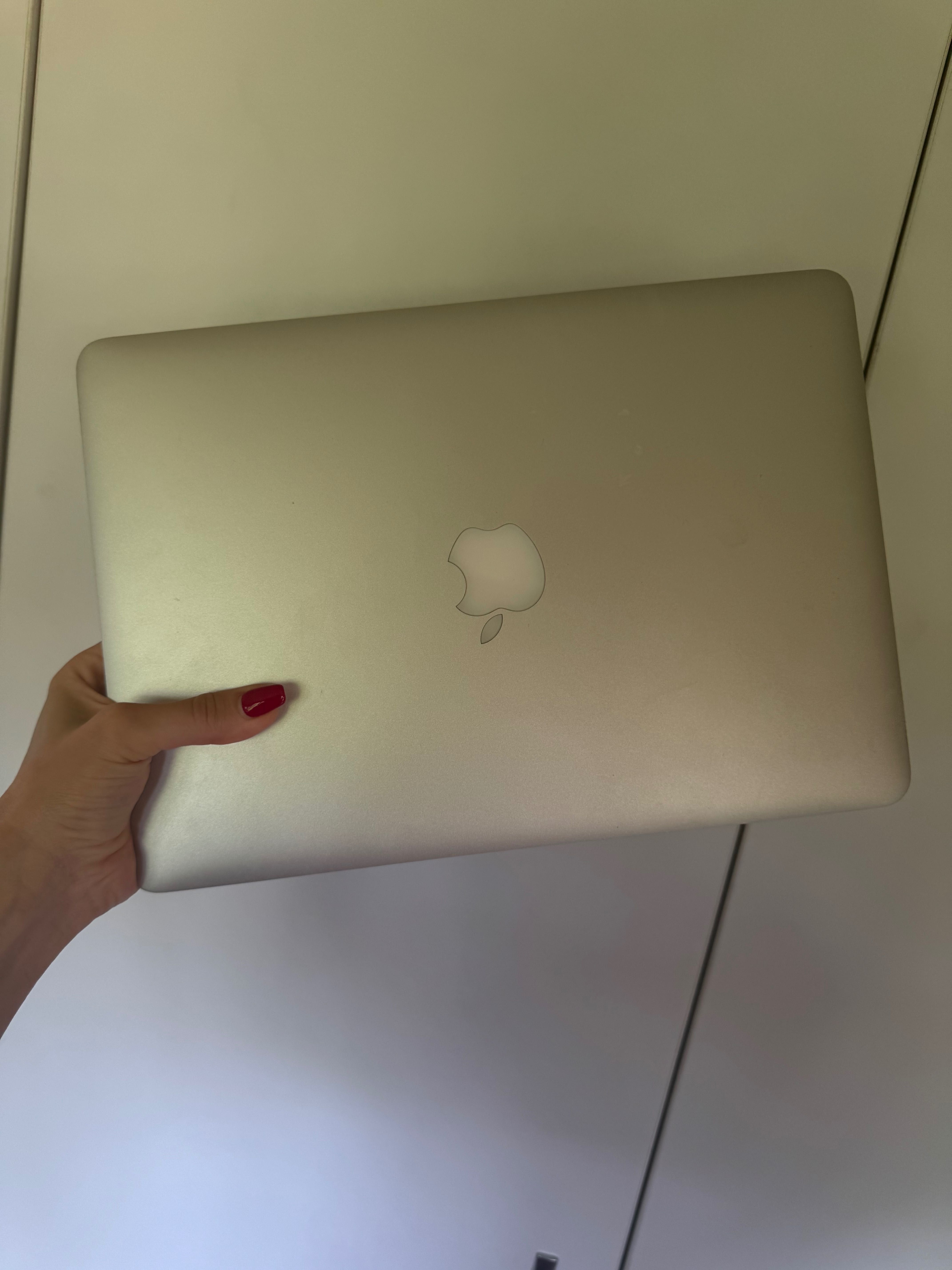 MacBook Pro 13” Retina ( Mid 2014) 8 GB RAM