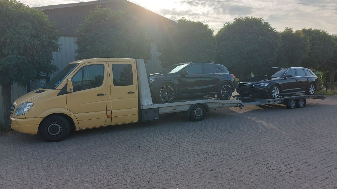 Asistenta rutiera Transport auto/ tractări auto intern și extern