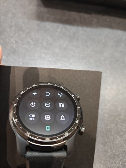 TicWatch Pro 3 Ultra GPS - Отлично Състояние, Дълъг Живот на Батерията