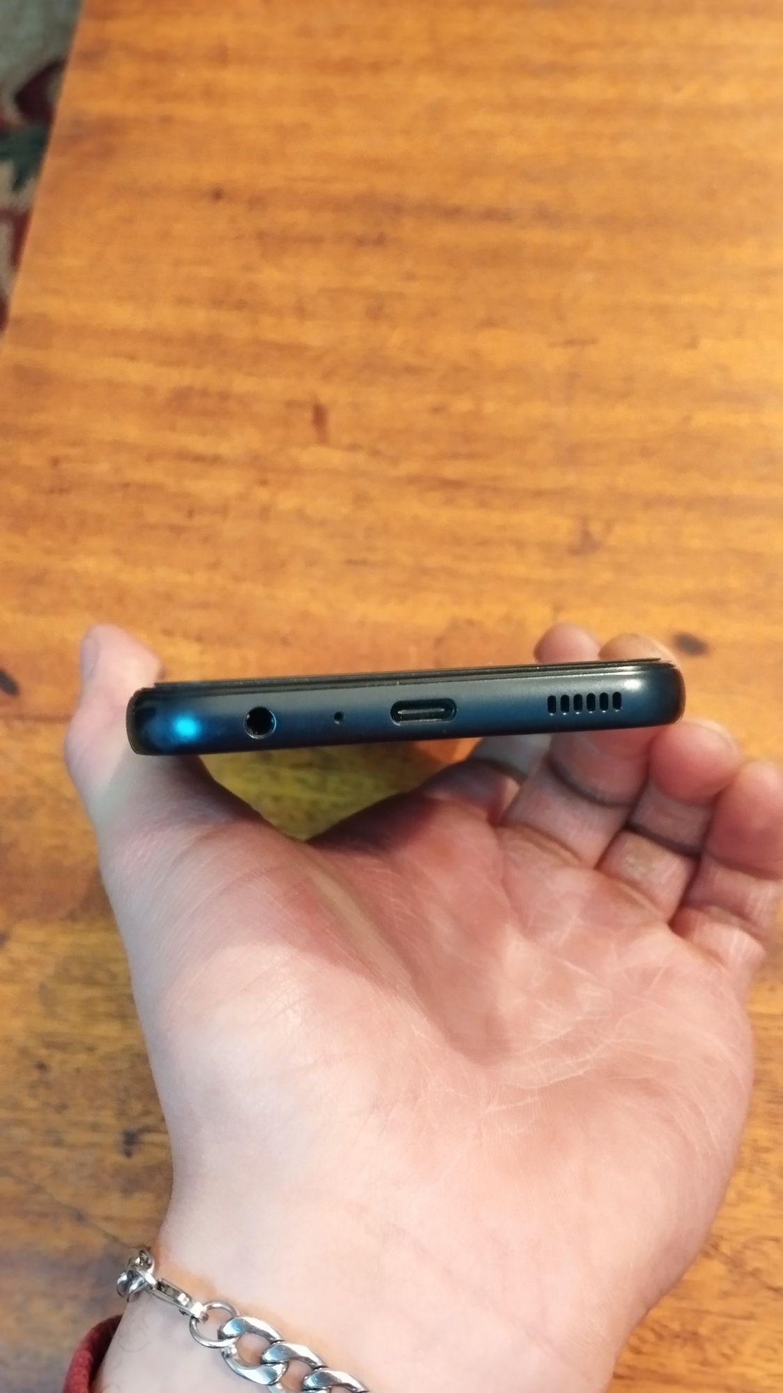 Продам Samsung A24