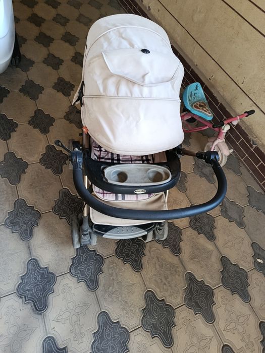 Коляска очень хорошая