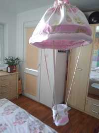 Комплект за детска стая- полилей балон и завеси- розов десен със зайче