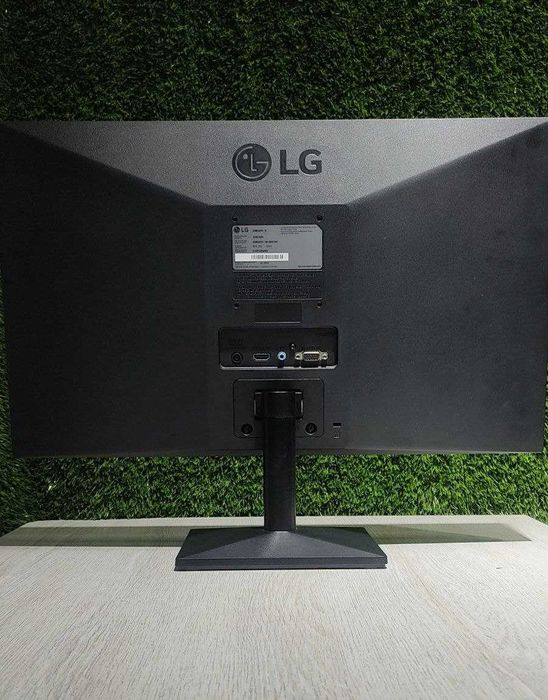 Монитор LG 22 / Б/у