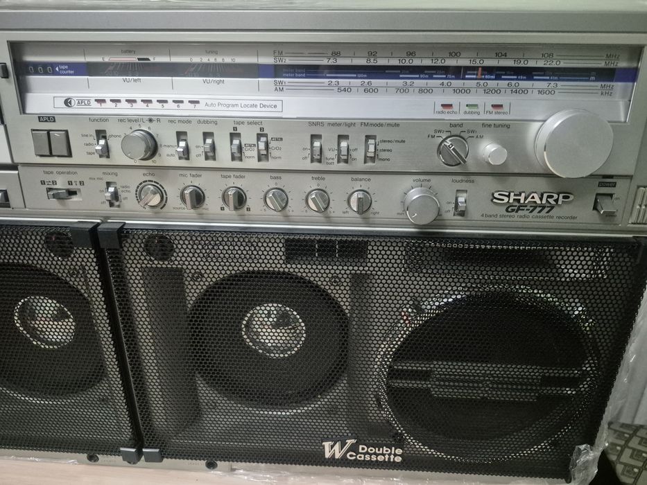 Кассетная магнитола Sharp