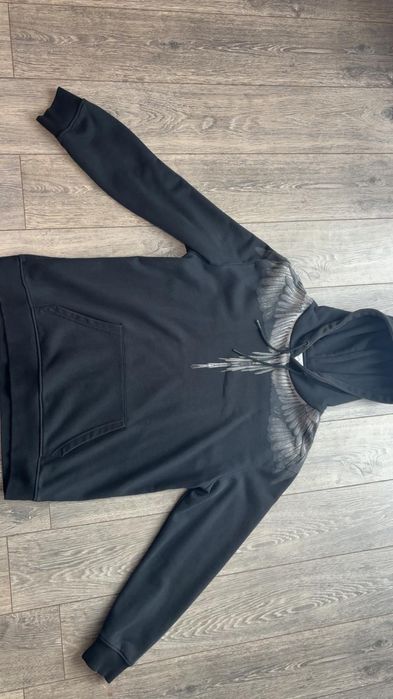 Vând hanorac Marcelo Burlon Gri