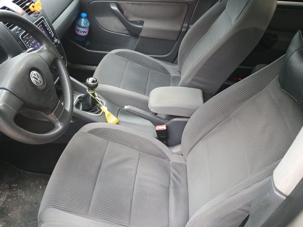 Golf 5 variant 1.9 TDI 105 кс