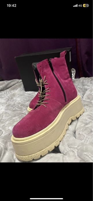 Ghete din piele cu platforma