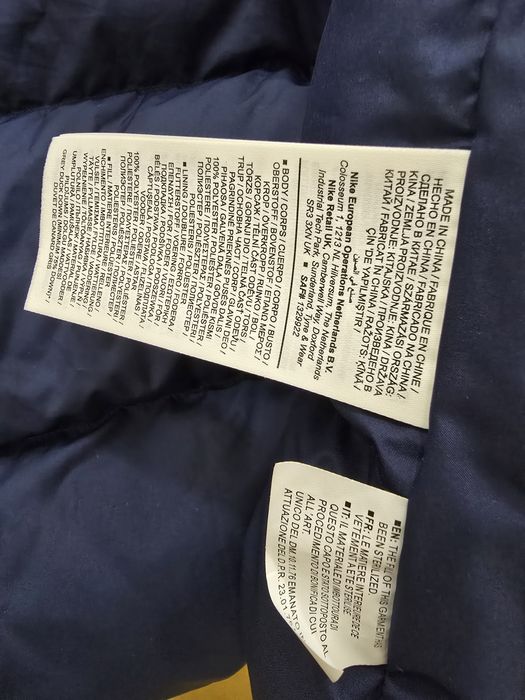 Geaca lunga Nike fotbal iarna L-XL ca noua