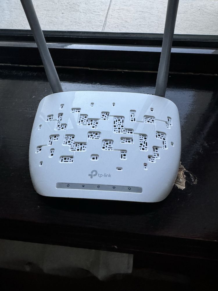 Модем TP LINK  300 Mbps Wireless N ADSL2+ Modem Router