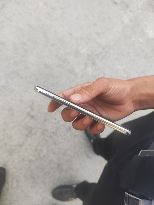 Iphone x sotiladi