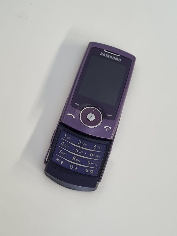 Telefon Samsung SGH - U600 perfect funcțional cu încărcător original