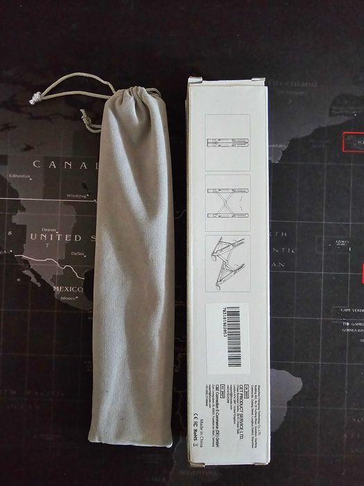 Stand laptop aluminiu pliabil nou – reglabil, cu husa inclusa