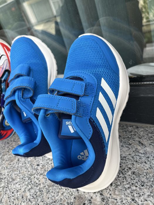 Маратонки, адидас, нови, 29-ти номер