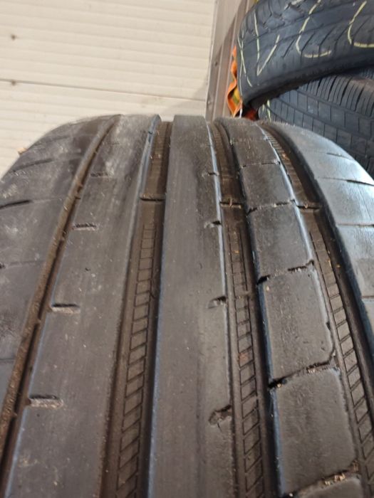 Vand cauciucuri godyear 235/65/18 dot2019