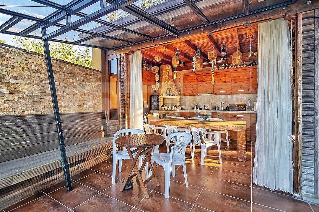Продава се Къща в Варна, м-т Зеленика - 400 кв.м за 1500 €/кв.м - Снимка #14