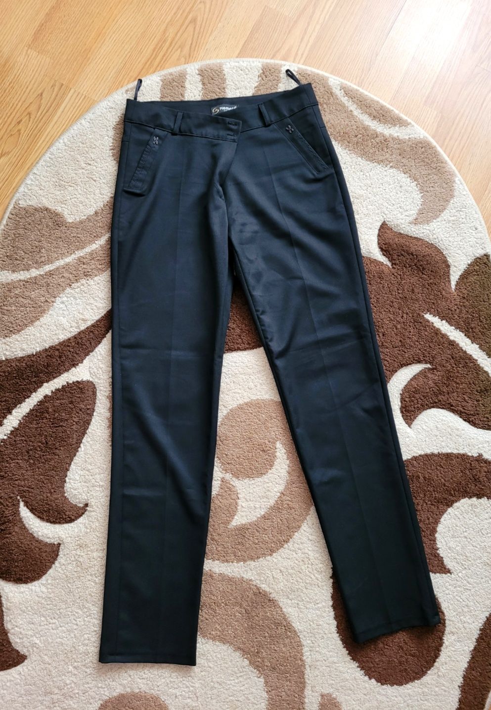 Pantaloni eleganti dama