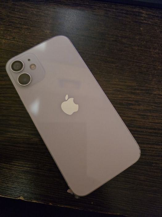 Iphone 12 mini functional