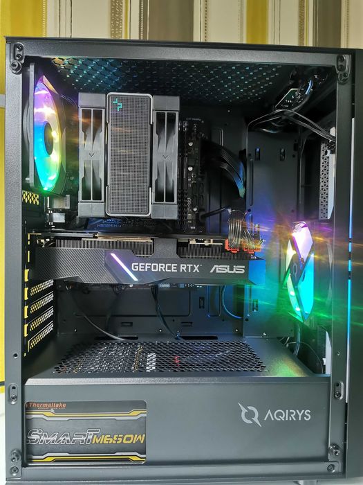 Unități PC Gaming, pe comanda
