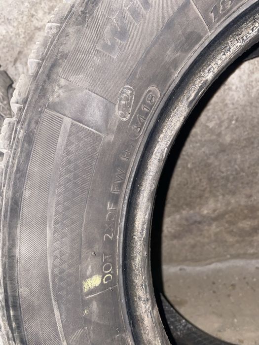 Зимни гуми 185 65 R15 Hankook комплект