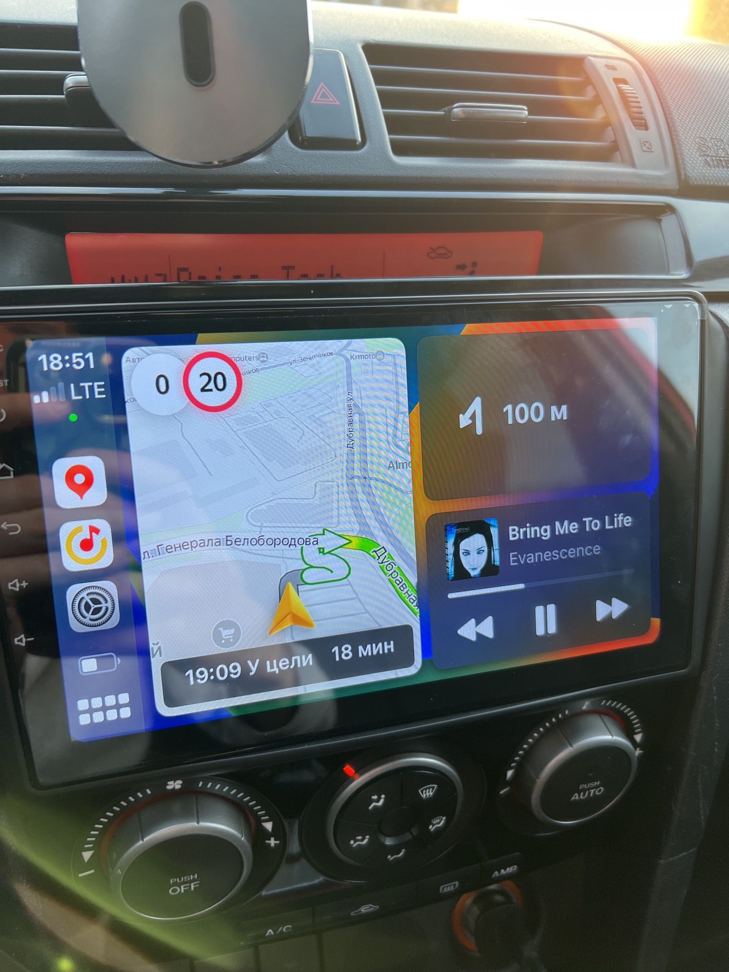 Navigatie android Mazda 3 Waze YouTube GPS USB