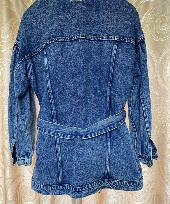 Geaca de blugi Bershka