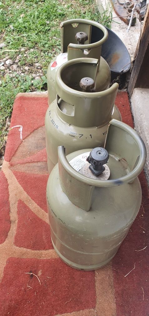 Recipient gaz butelie doar pentru camper nu este de tip petrom