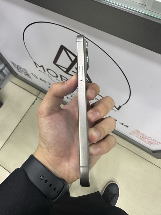 iPhone 15 Pro Max 256GB Natural Titanium!