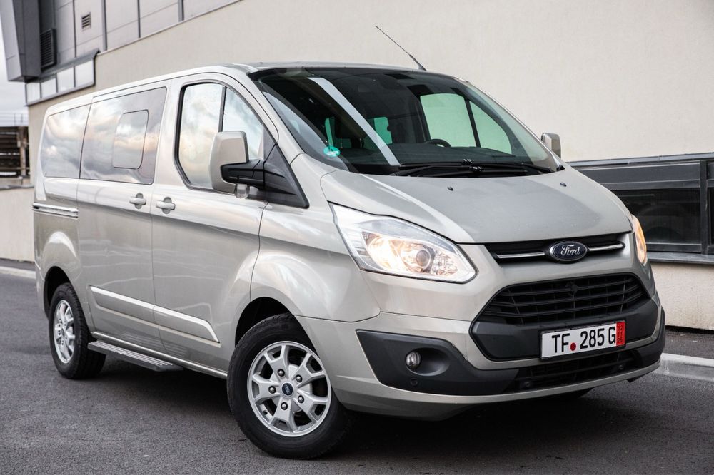Ford Turneo Custom / 2.2 diesel / 2013 / Euro5