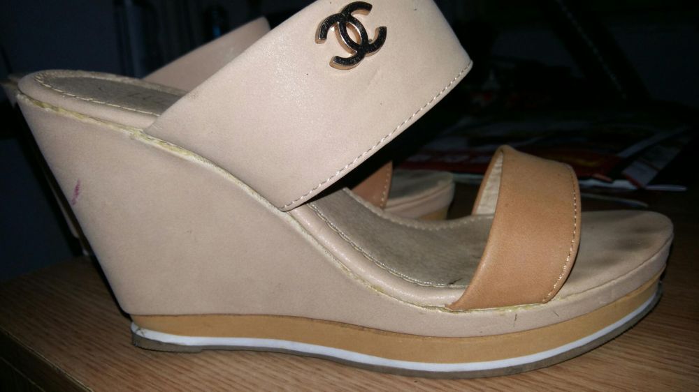 Papuci bej, IMPECABILI