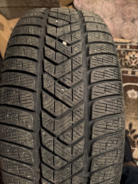 Зимни гуми за SUV pirelli scorpion 235/55/19