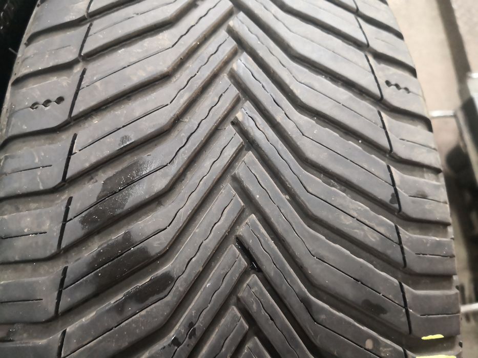 235 55 19 цола гуми като нови Michelin dot 23