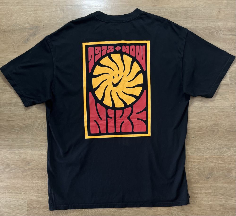 Nike мъжка тениска размер L-XL