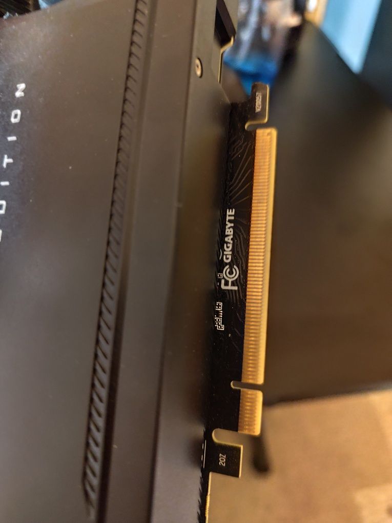 Vând Placa Video Gigabyte RTX3080 Turbo 10Gb
