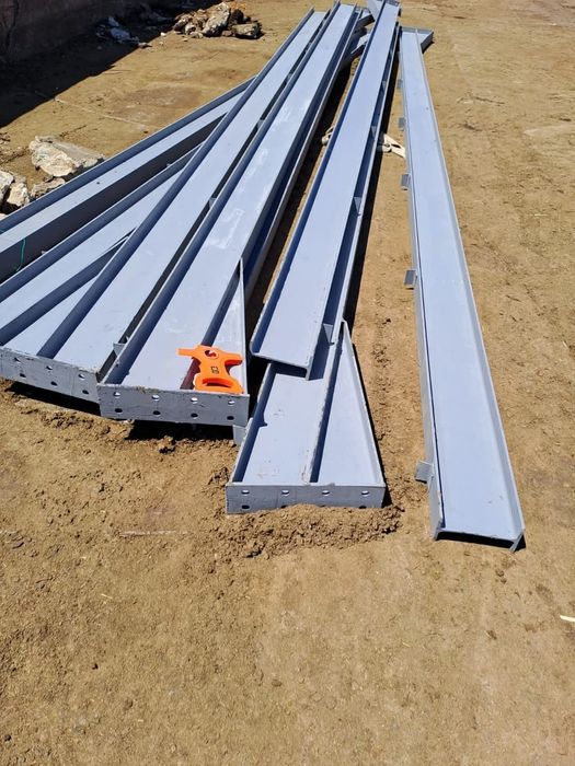 Confecționăm hale metalice conform proiect.