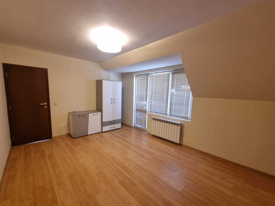 Продава се Многостаен апартамент в Благоевград, Освобождение - 143 кв.м за 1119 €/кв.м - Снимка #3