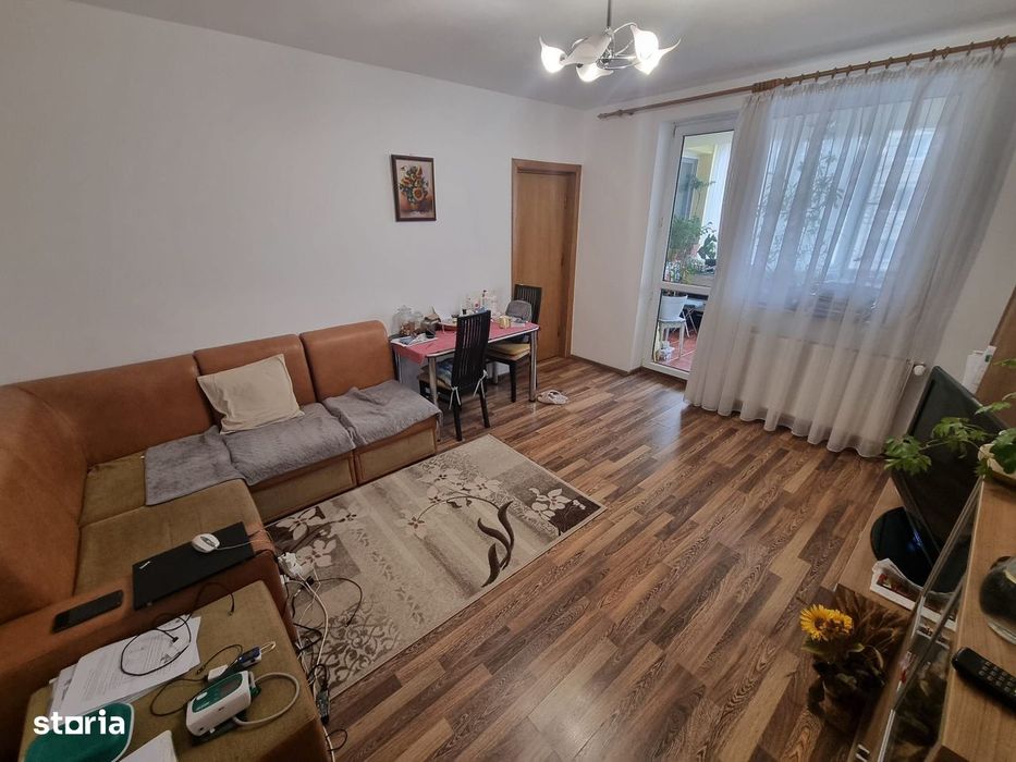Faleza nord-apartament 4 camere et 1 cu gaze