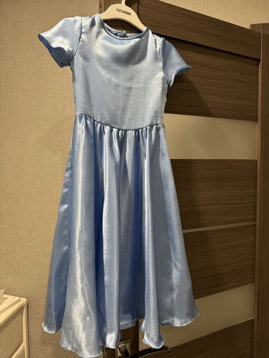 Продам платье детское