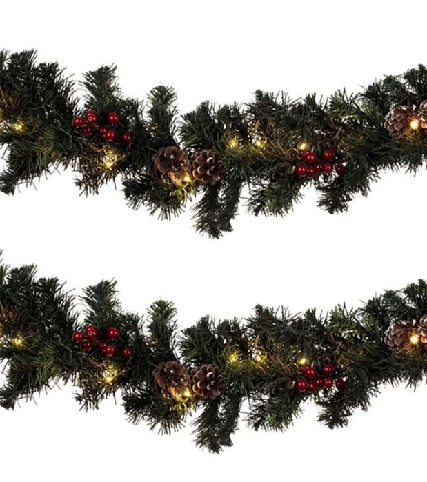 Коледен гирлянд, Елхови клонки, Горски плодове, Шишарки, LED, 2.7 м