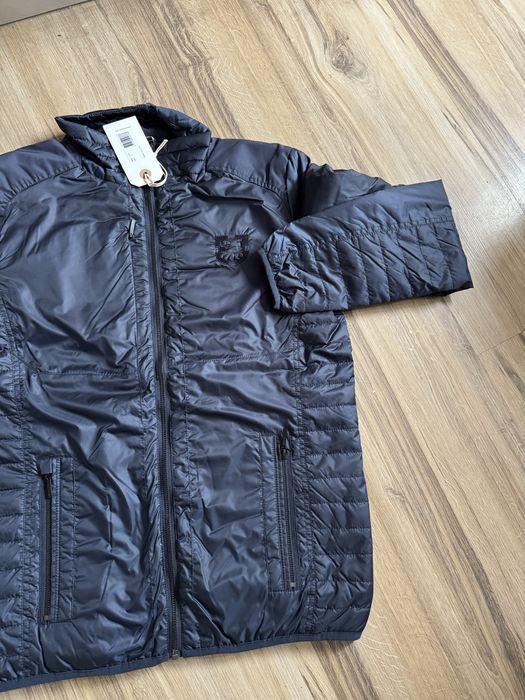 Оригинално мъжко черно яке NEWPORT  !