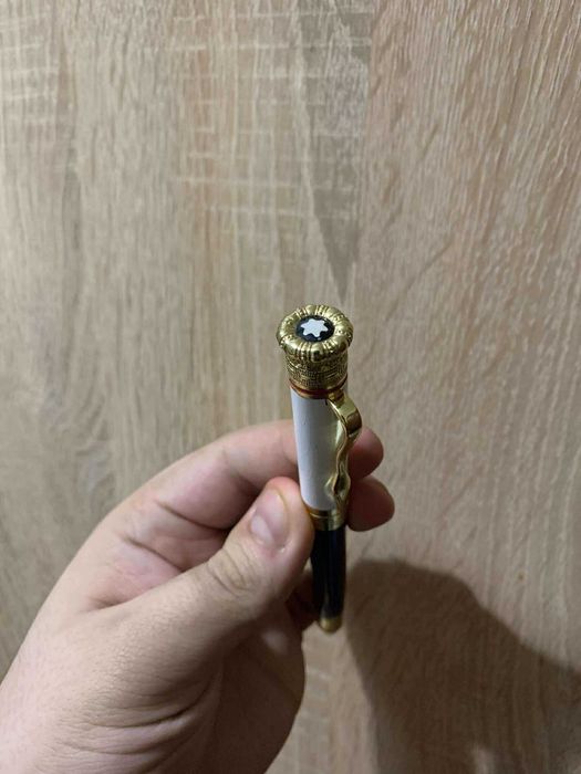 Montblanc оригинална химикалка