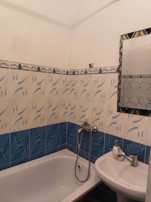 Посуточно 1 комн. кв. в самом центре города ЖК (площадь. новый дом)