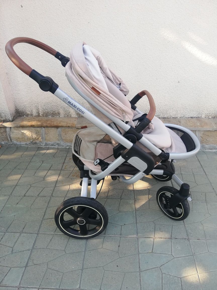 Детска количка и кошче за кола MAXI COSI