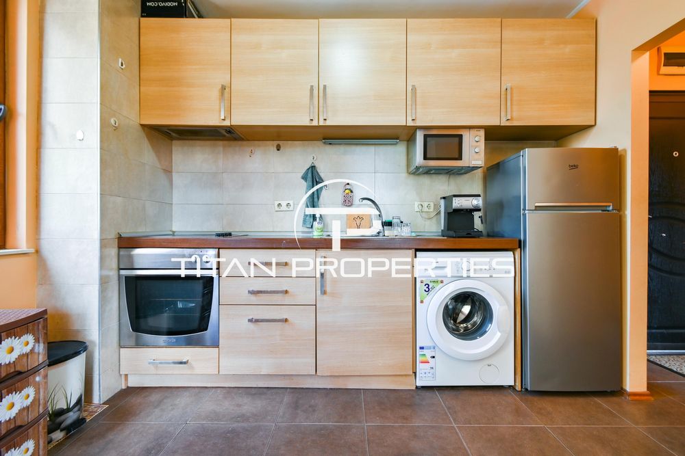 Дава се под наем Двустаен апартамент в София, Света Троица - 50 кв.м за 425 € - Снимка #3