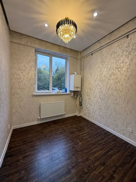 Юнусабад 8 квартал. Продается квартира  3/1/11