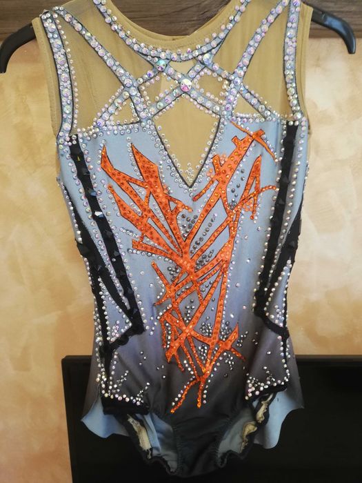 Трико за художествена гимнастика