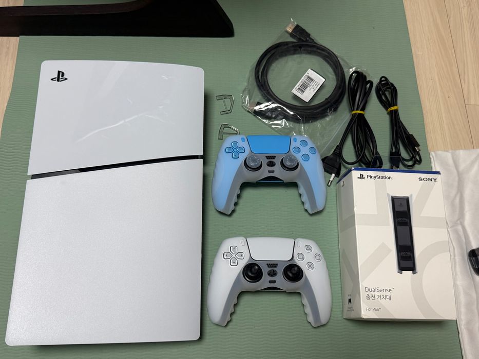 PlayStation 5 slim без дисковода