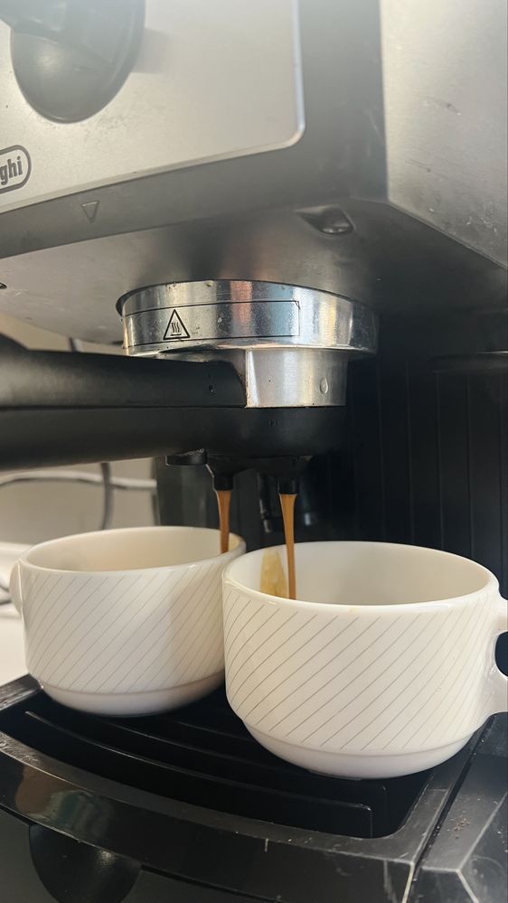 Кафе машина Delonghi EC156