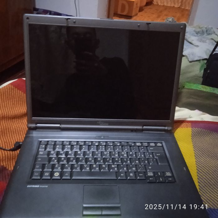 Ноутбук Fujitsu computers