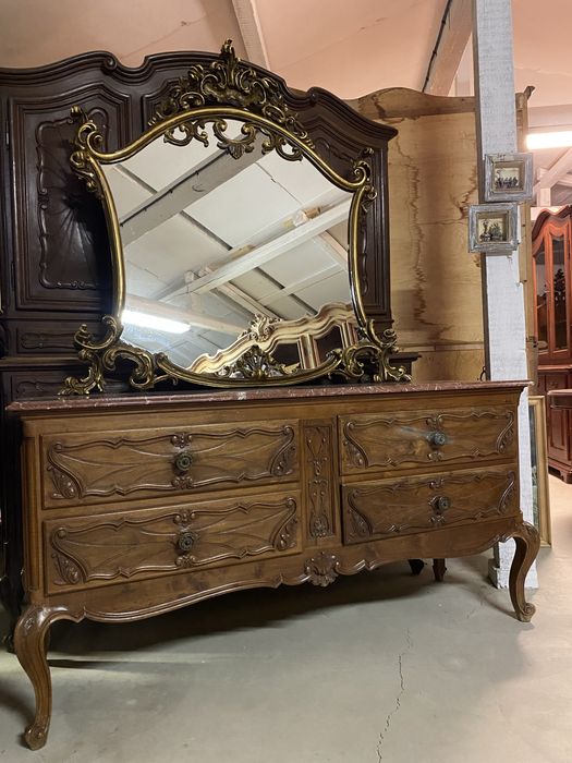 Dormitor din lemn masiv